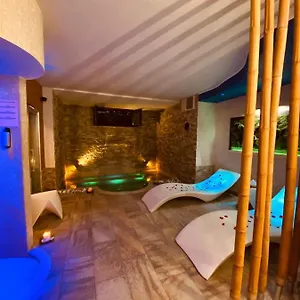 2* Bed and breakfast Aurelia Garden Gold
