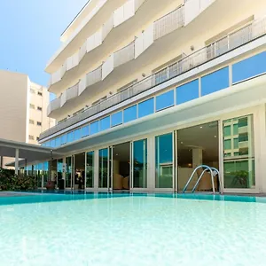 *** Hotel King - Azzurro Club Italia